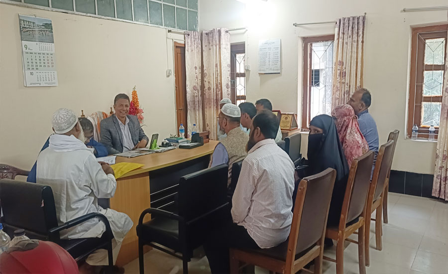 তাড়াশে  গোপনে মাদ্রাসার কমিটি গঠন, ইউএনও’র কাছে  অভিযোগ