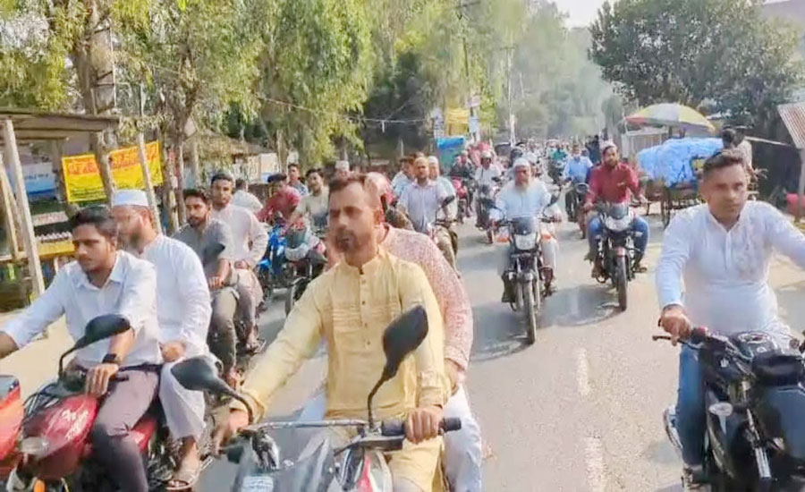 আওয়ামী লীগের লকডাউন ও  নাশকতার বিরুদ্ধে এনায়েতপুরে জামায়াতে ইসলামীর মহড়া 