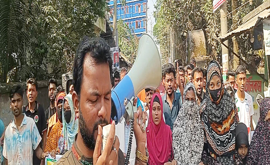 বাউফলে ছাত্রদল নেতা সৌরভ হত্যার প্রতিবাদে মানববন্ধন ও বিক্ষোভ মিছিল