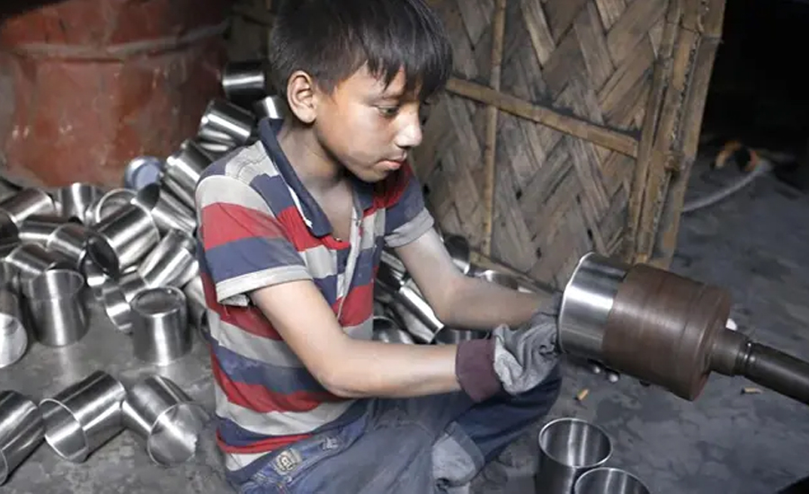 প্রতি ১০ জনের মধ্যে ৪ শিশুর রক্তে উদ্বেগজনক সীসা