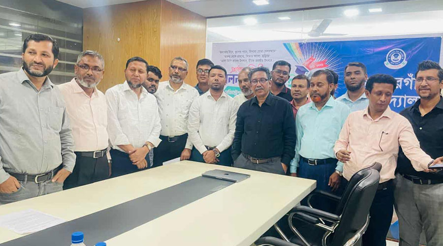 মান্দার গাঁও উচ্চ বিদ্যালয়ের হীরকজয়ন্তী ও পুনর্মিলনী ২০২৬-এর রেজিস্ট্রেশন শুভ