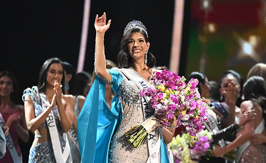 ৩ কোটি টাকা, ব্যক্তিগত উড়োজাহাজসহ আরও যা যা পান একজন মিস ইউনিভার্স