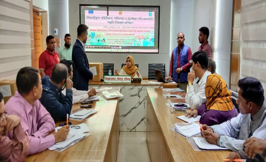 মানিকগঞ্জের দৌলতপুর ডিএমআইই পদ্ধতি বিষয়ক প্রশিক্ষণ কর্মশালা অনুষ্ঠিত