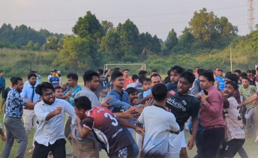 কুবির আন্তঃবিভাগ ফুটবল খেলায় মারামারির ঘটনায় ৫ জন বহিষ্কার