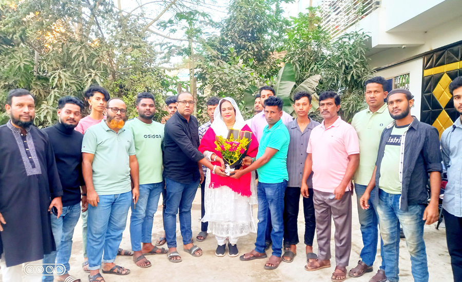 শামীমা আক্তারকে সরাইল উপজেলা জিয়া পরিষদের ফুলেল শুভেচ্ছা ও অভিনন্দন 