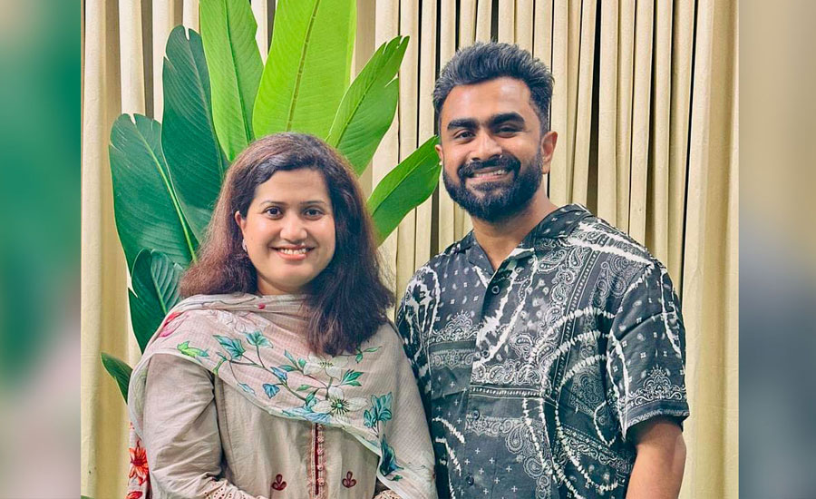 ‘আমি পাথরে ফুল ফোটাব’ নতুন করে গাইলেন ন্যান্‌সি-ইমরান