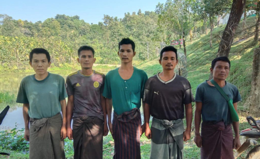 বান্দরবানের ঘুমধুম সীমান্তে মিয়ানমার সেনা ও বিজিপির ৫ সদস্য আটক