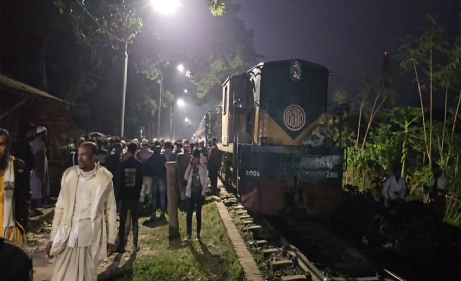 ট্রেন ইঞ্জিন বিকল, উত্তরাঞ্চলের সাথে রাজধানীর যোগাযোগ বন্ধ