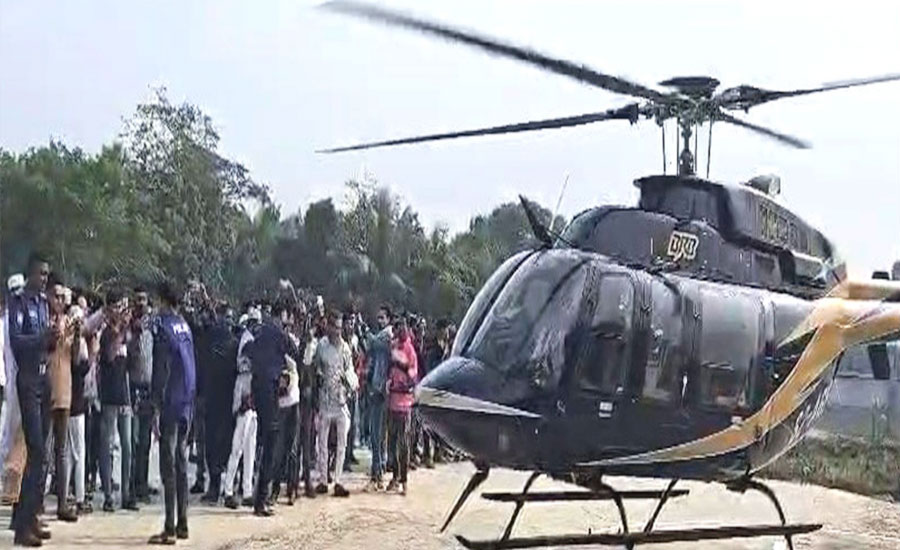 মায়ের স্বপ্ন পূরণে হেলিকপ্টার যোগে বাড়িতে ফেরলেন প্রবাসী: মো:আউয়াল মৃধা