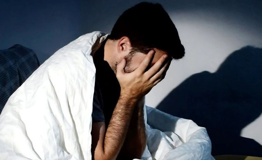 রাতে ঘুম কম হলে কমতে পারে পুরুষের শুক্রাণুর মান