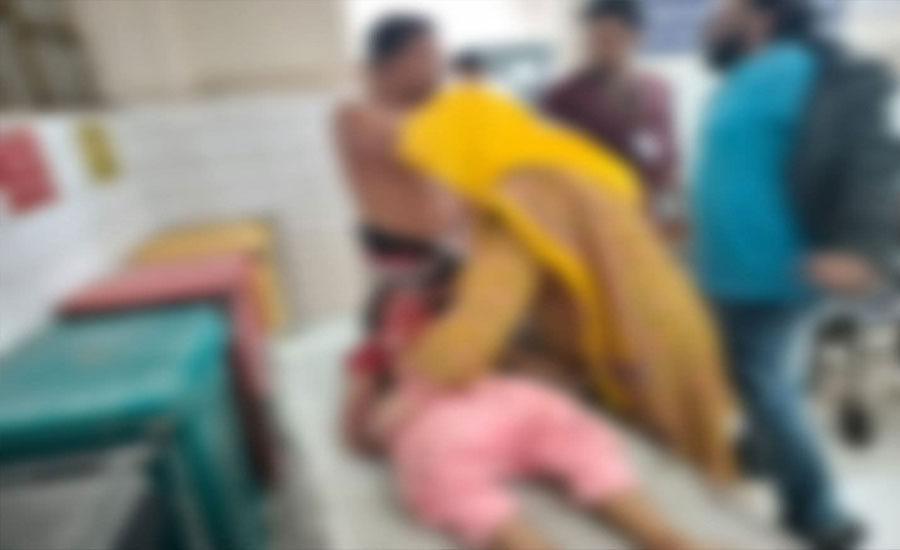 যশোরে মর্মান্তিক দুর্ঘটনা ইজিবাইক উল্টে শিশুর মৃত্যু