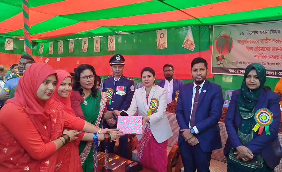 ফুলবাড়ীতে যথাযত মর্যাদায় মহান বিজয় দিবস পালিত