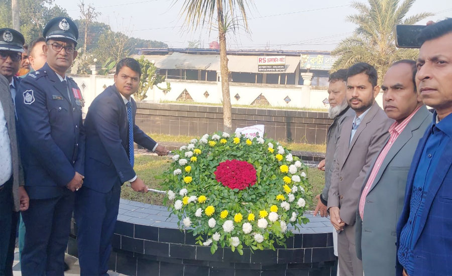 দামুড়হুদায় মহান বিজয় দিবস উদযাপন 