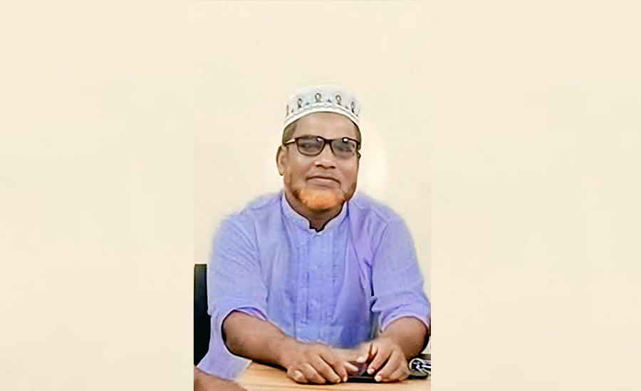 সরকারি নীতিমালা লঙ্ঘন করে প্রেসক্লাবের সিনিয়র সহ-সভাপতির এমপিওভুক্ত শিক্ষক