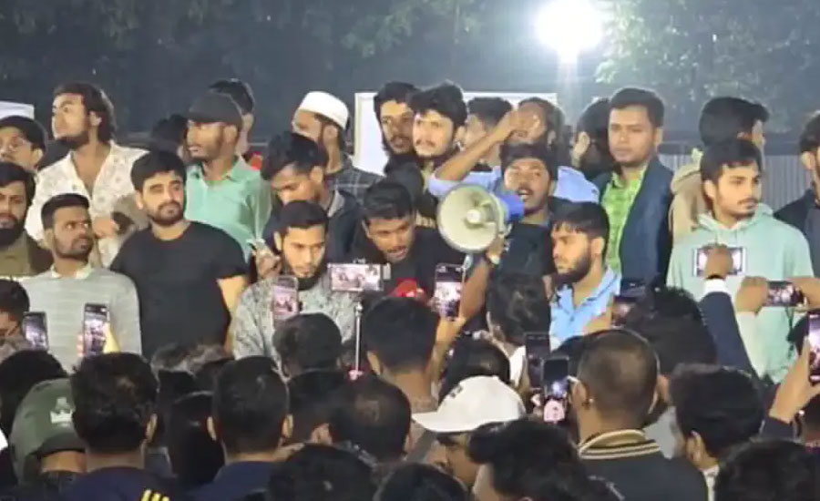 শাহবাগে অবস্থান নিলেন জুলাই মঞ্চের কর্মী-সমর্থকরা