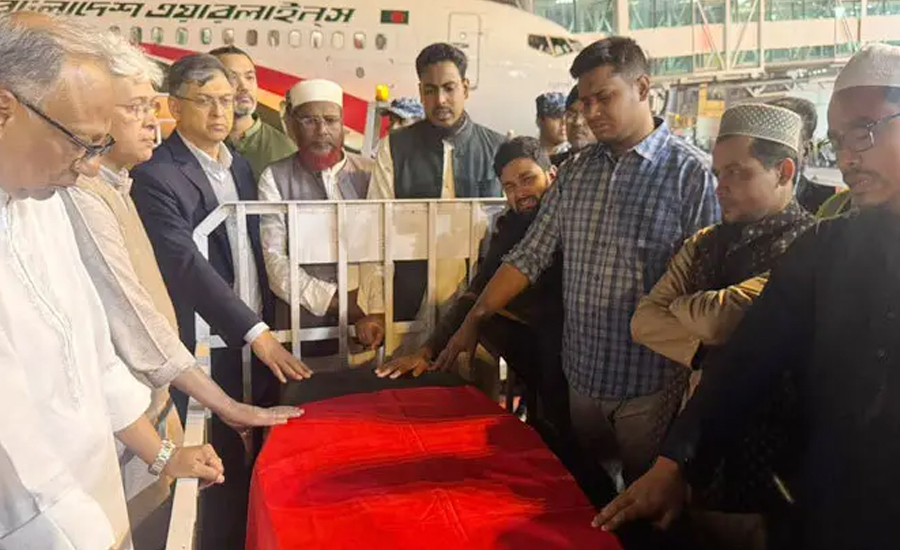 ঢাকায় শহীদ ওসমান হাদির মরদেহ