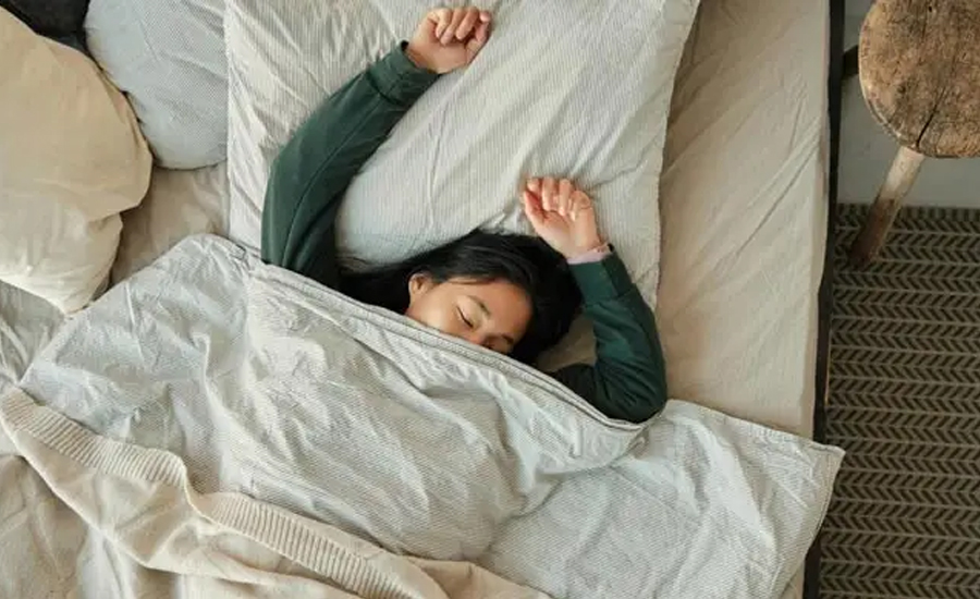 শীতে ক্লান্তি লাগা ও বেশি ঘুম পাওয়ার কারণ কী