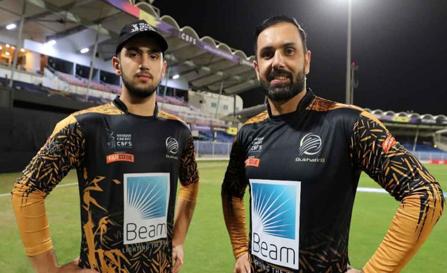 বিপিএলে একই দলের হয়ে খেলবেন বাবা-ছেলে