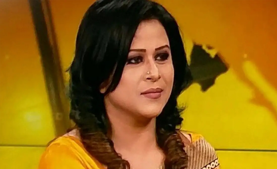 ‘নাজনীন মুন্নীকে বাদ দিন, না হলে প্রথম আলো-ডেইলি স্টারের মতো আগুন লাগিয়ে দেব’