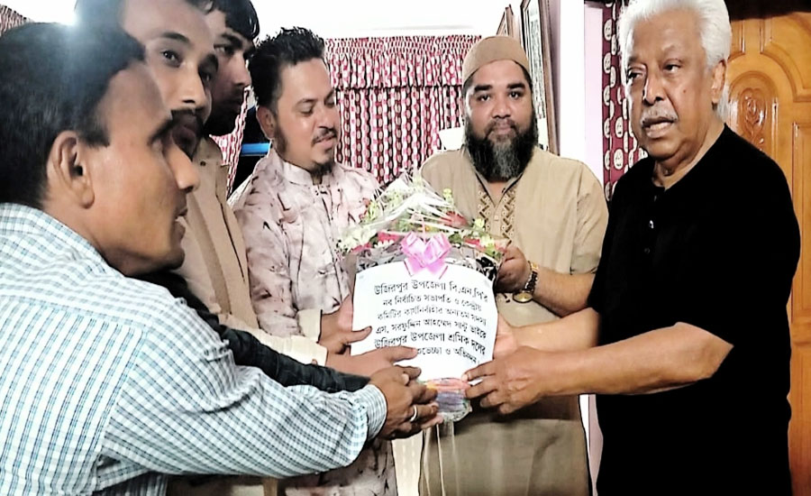 বিএনপির সংসদ সদস্য প্রার্থী সরফুদ্দিন সান্টুকে উজিরপুর উপজেলা শ্রমিক দলের শুভেচ্ছা ও অভিনন্দন