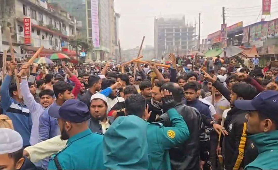 চাঁদাবাজির বিরুদ্ধে ব্যবসায়ীদের মানববন্ধনে হামলা, সেনা মোতায়েন