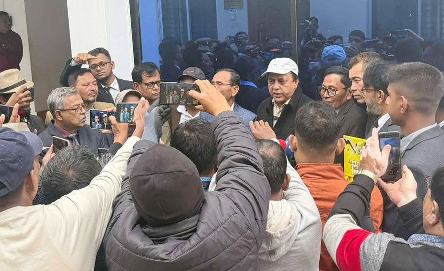 খাগড়াছড়িতে নির্বাচনী উত্তাপ- ২৯৮ আসনে বিএনপির প্রার্থী ওয়াদুদ ভূইয়ার মনোনয়ন দাখিল