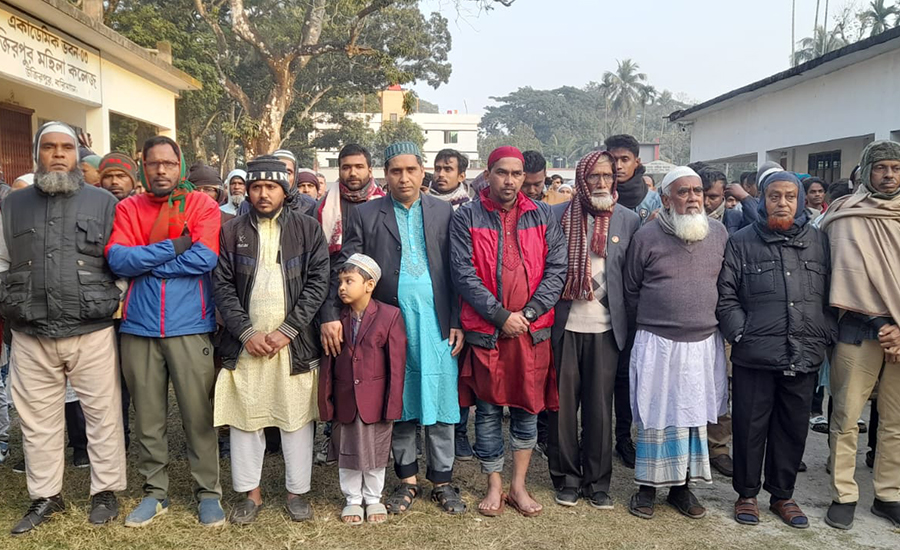 উজিরপুর উপজেলা শ্রমিক দলের উদ্যোগে বেগম খালেদা জিয়ার গায়েবানা জানাজা অনুষ্ঠিত