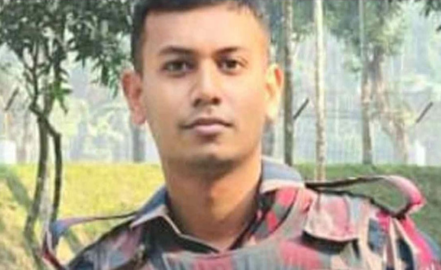 কুড়িগ্রামের ফুলবাড়ী সীমান্তে নিজ রাইফেলের গুলিতে এক বিজিবি সদস্যের মৃত্যু 