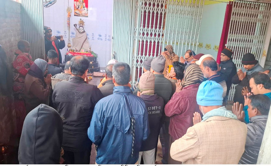 দুর্গাপুরে বেগম খালেদা জিয়ার আত্মার শান্তি কামনায় বিভিন্ন মন্দিরে প্রার্থনা