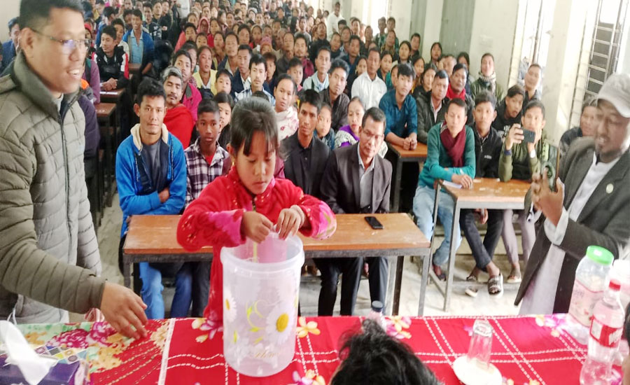রুমায় উপজাতীয় আবাসিক উচ্চ বিদ্যালয়ে ভর্তি প্রক্রিয়া সম্পন্ন, স্বচ্ছতার প্রশংসা অতিথিদের