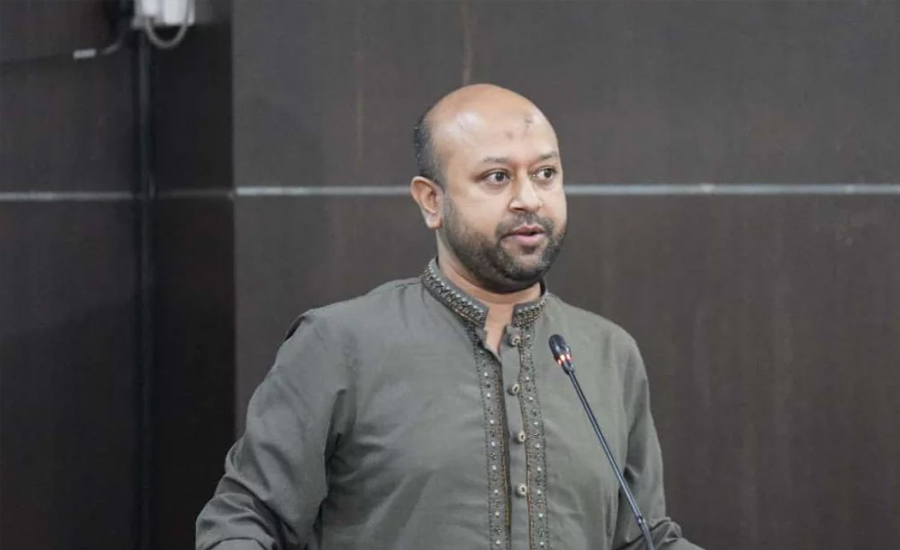 ২৫ ঘণ্টায় ২২ লাখ অনুদান পেলেন ব্যারিস্টার ফুয়াদ