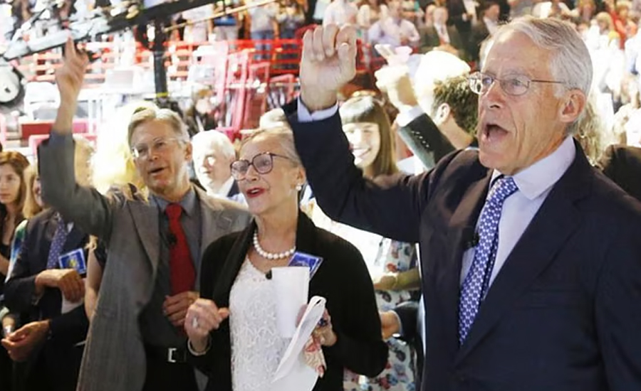 বিশ্বে সবচেয়ে ধনী ১০ পরিবার, কোথায় থাকে তারা