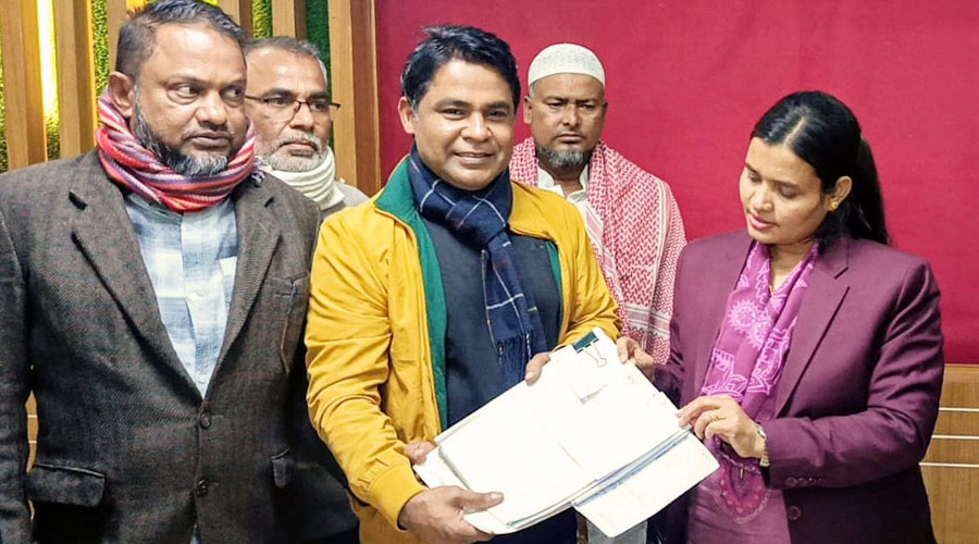 কুমিল্লা-১ আসনে আপিলে প্রার্থিতা ফিরে পেলেন সৈয়দ ইফতেকার আহসান