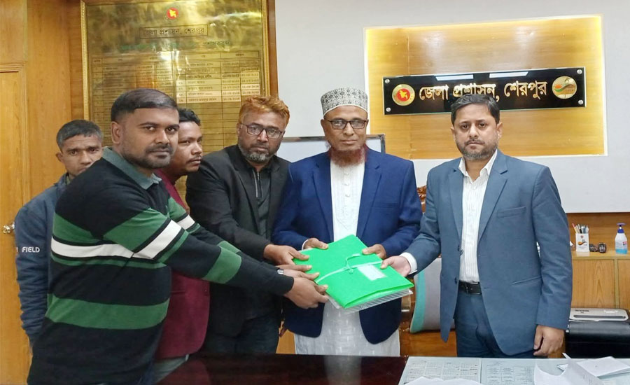 মনোনয়নপত্র জমা দিতে পারলেন এবি পার্টির মনোনীত প্রার্থী আবদুল্লাহ বাদশা 