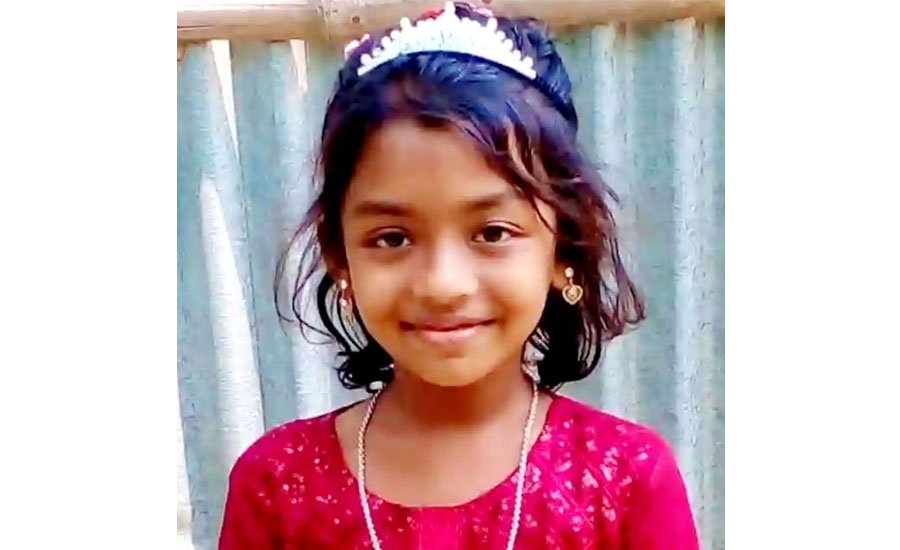 পাইকগাছা থেকে নিখোঁজ তৃতীয় শ্রেণীর ছাত্রী কি মায়ের কাছে!