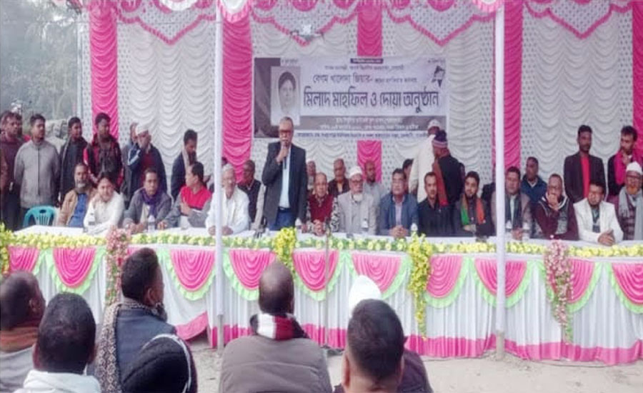 দুর্গাপুরে শিক্ষার্থীদের নানা প্রশ্নের জবাবদিহিতায় ব্যারিস্টার কায়সার কামাল