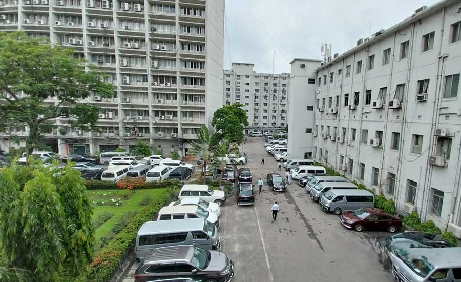 অতিরিক্ত সচিব হলেন ১১৮ কর্মকর্তা