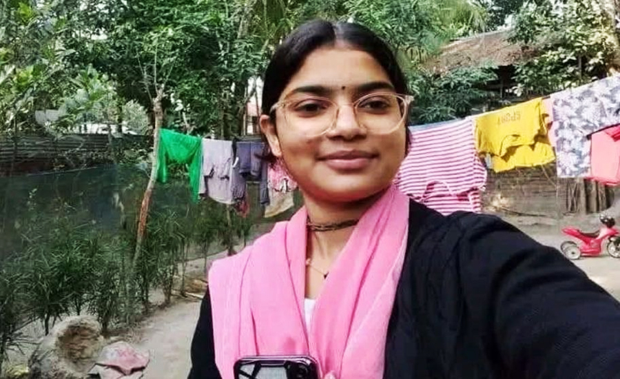 মোবাইল রেখে পড়তে বলায় স্কুলছাত্রীর যা ঘটালো, অতঃপর