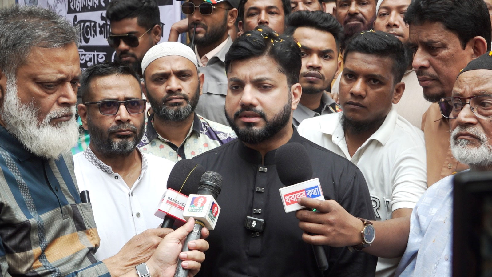 শেরপুরের ঘটনায় নিন্দা, রাজনৈতিক সহনশীলতার আহ্বান ইশরাকের