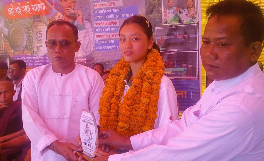 রাজস্থলীতে চুশাক পাড়ায় টেবিল টেনিসের কন্যাকে উষ্ণ সংবর্ধনা