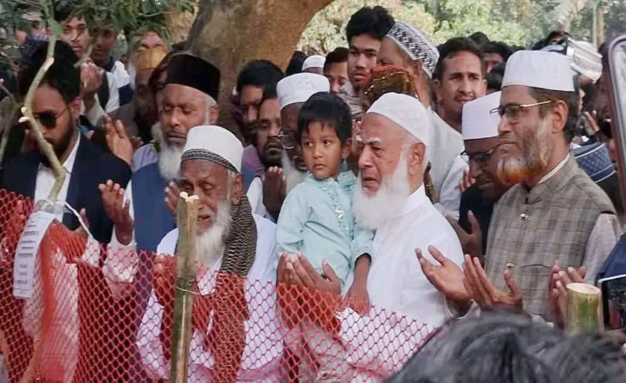 শহীদ মাওলানা রেজাউল করিমের কবর জিয়ারত করলেন আমীরে জামায়াত 