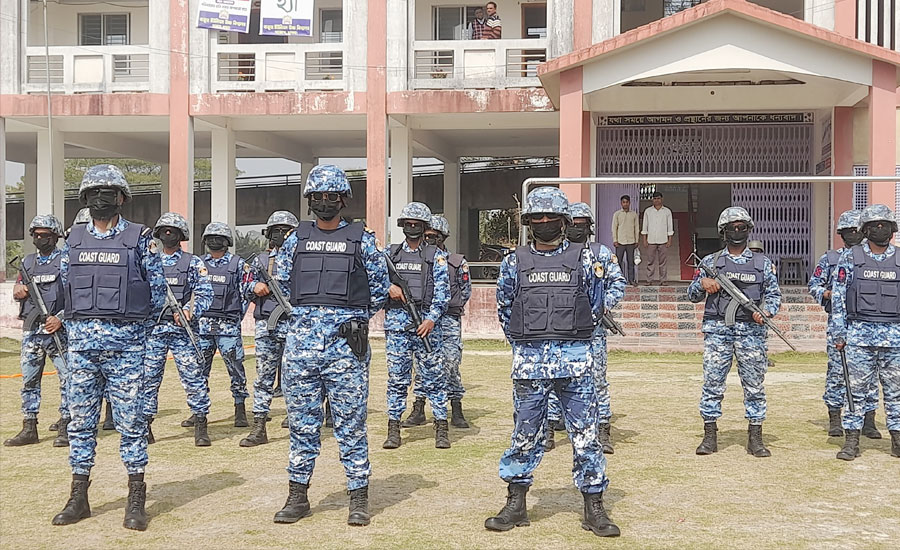 সুন্দরবন উপকূলের ৫৬ ভোট কেন্দ্রের  নিরাপত্তায় কোস্টগার্ড পশ্চিম জোন 