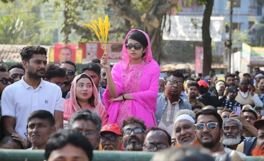 যশোরে দীর্ঘ প্রতীক্ষার অবসান জনসমুদ্রে ভাসছে যশোর মঞ্চে  তারেক রহমান