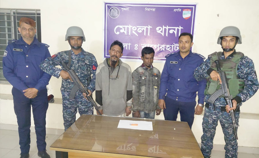 মোংলায় নৌবাহিনী ও পুলিশের অভিযানে ইয়াবাসহ দুই মাদককারবারি আটক