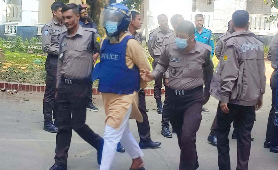 আশুলিয়ায় লাশ পোড়ানো মামলা : ট্রাইব্যুনালে হাজির করা হয়েছে ৮ আসামি