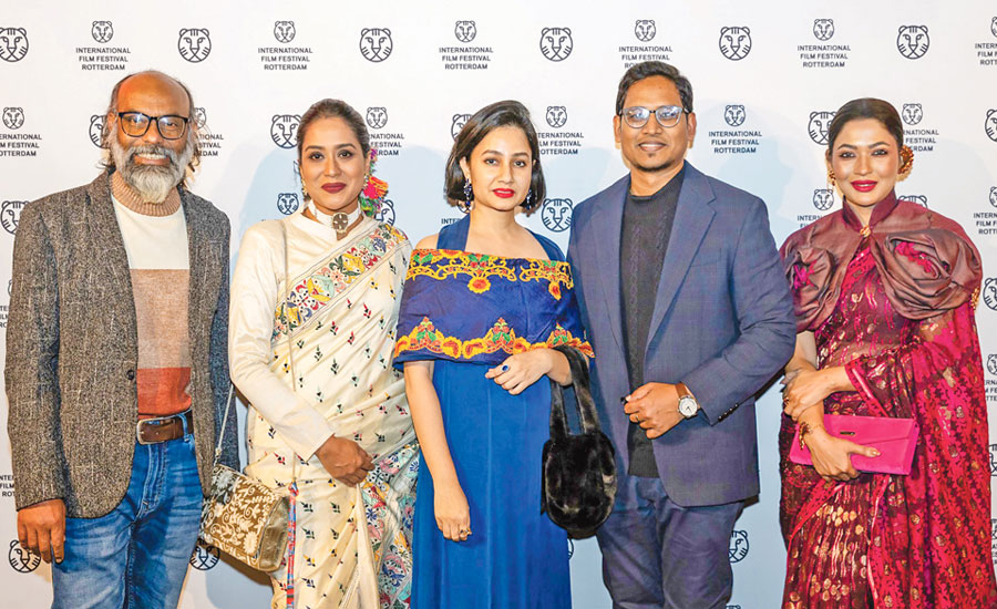 ‘মাস্টার’ ও ‘রইদ’ সিনেমার সঙ্গে যুক্ত হলো দুই বিদেশি প্রযোজনা প্রতিষ্ঠান