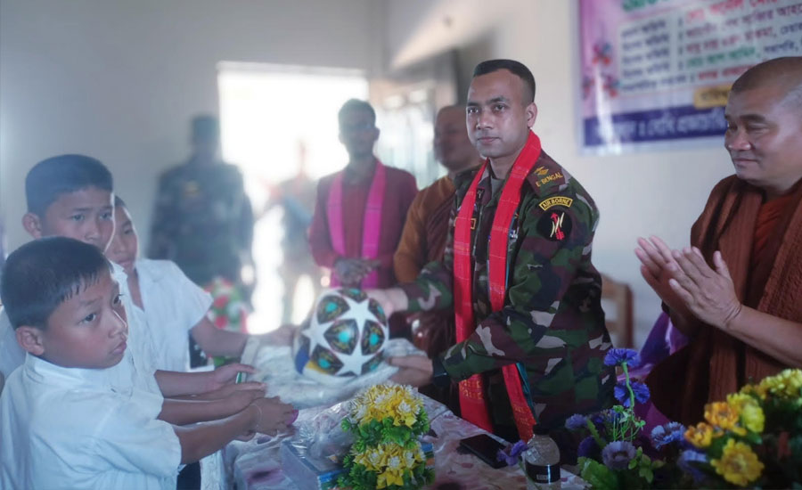 শিক্ষায় বিনিয়োগে দীঘিনালার ভবিষ্যৎ গড়ার অঙ্গীকার সেনাবাহিনীর