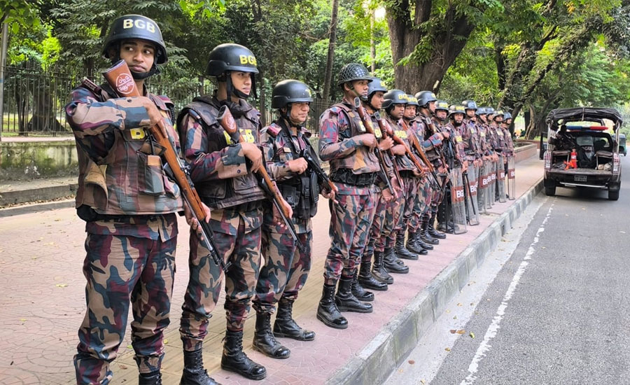 ২৭ দুর্গম ভোটকেন্দ্রে ছয় প্লাটুন বিজিবি মোতায়েন