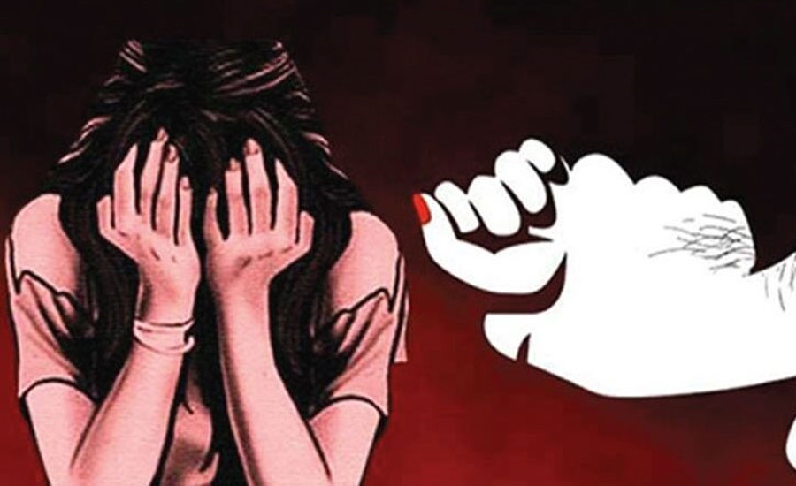 পাহাড়ি বাজারে জুতা কেনার সময় গৃহবধূকে যৌন হয়রানি নাকি চক্রান্ত: অভিযোগে যুবক আটক