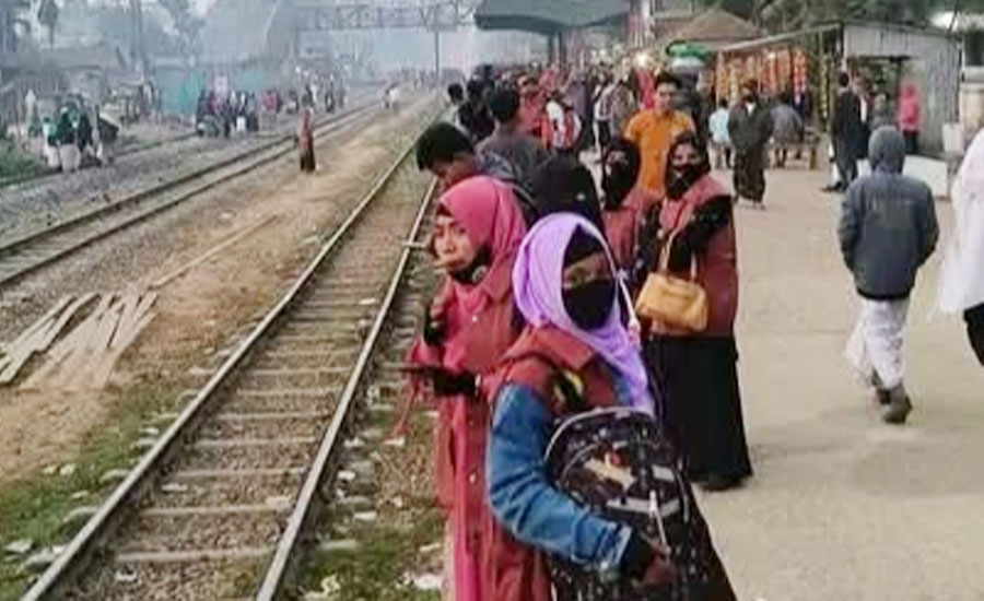 স্বামীর সঙ্গে কলহের জেরে টঙ্গীতে ট্রেনের নিচে মা-শিশুর মৃত্যু, এলাকায় শোক